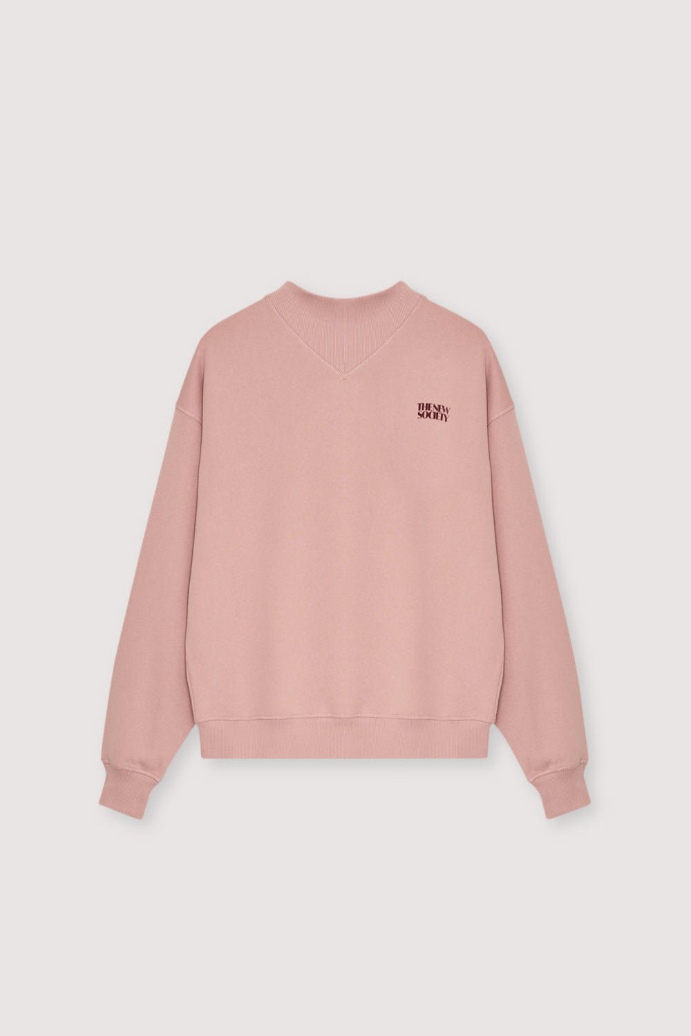 Fleece sweatshirt with a ribbed collar and contrasting print on the chest. Brushed on the inside and outside.