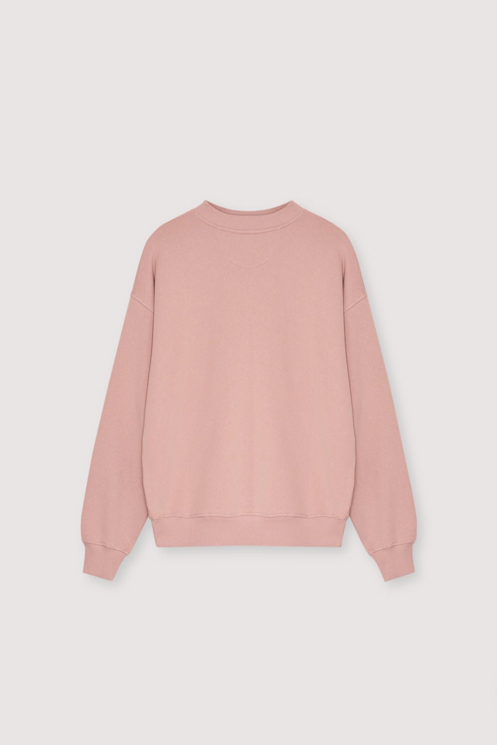 Fleece sweatshirt with a ribbed collar and contrasting print on the chest. Brushed on the inside and outside.