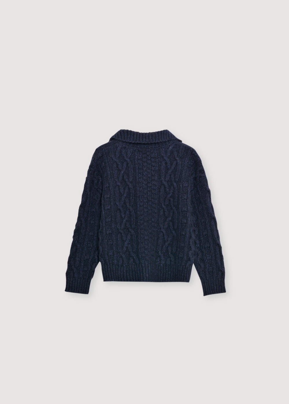 Knitted cardigan with a ribbed collar, cuffs, and hem. Features a front opening with wooden toggles. Made with recycled wool