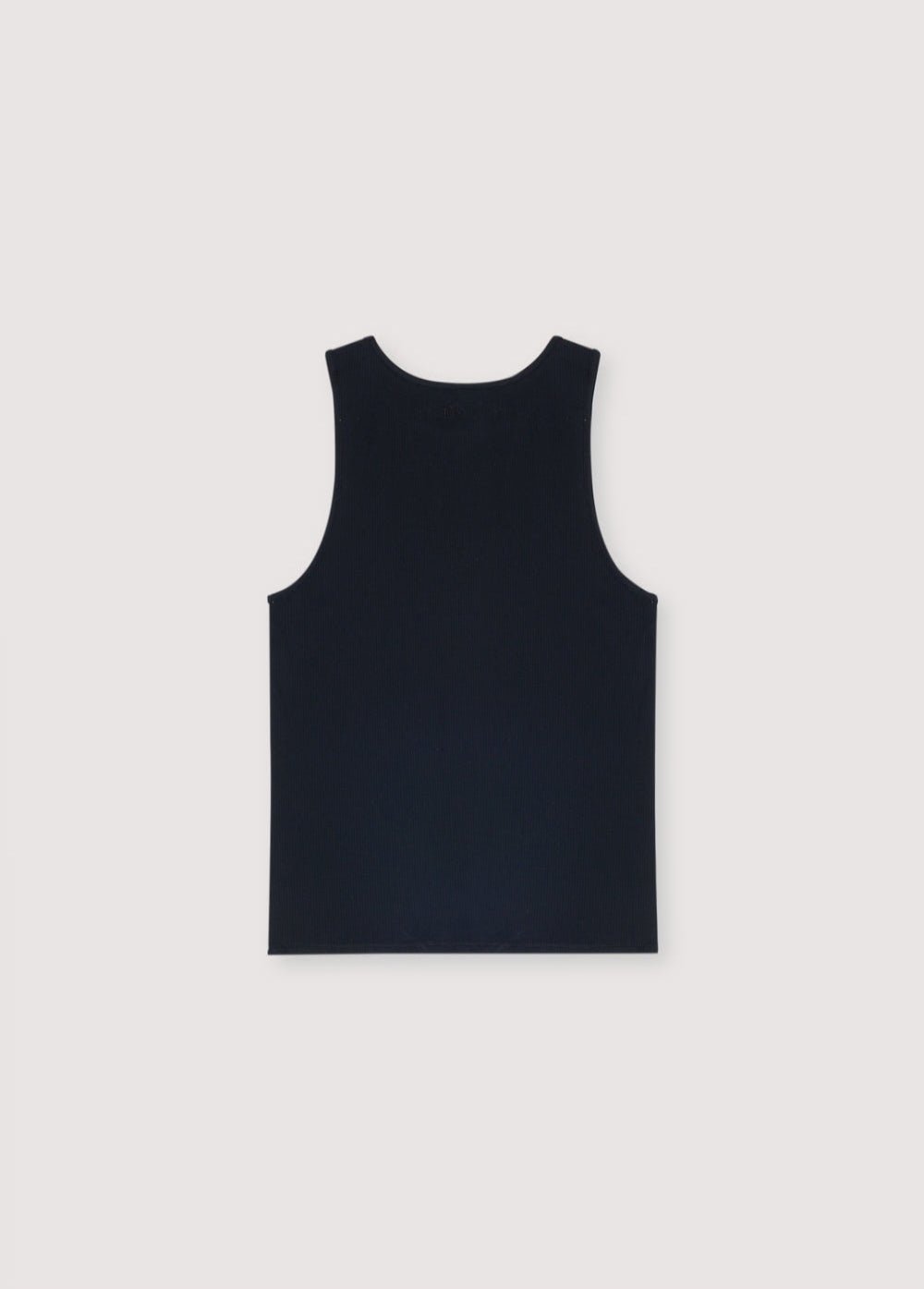 
Fitted ribbed t-shirt with logo in tone on the back.
