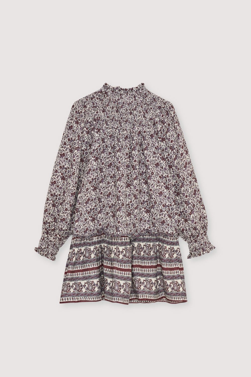 Lightweight and breathable, this floral dress in soft double gauze features the delicate Samara print throughout. 
