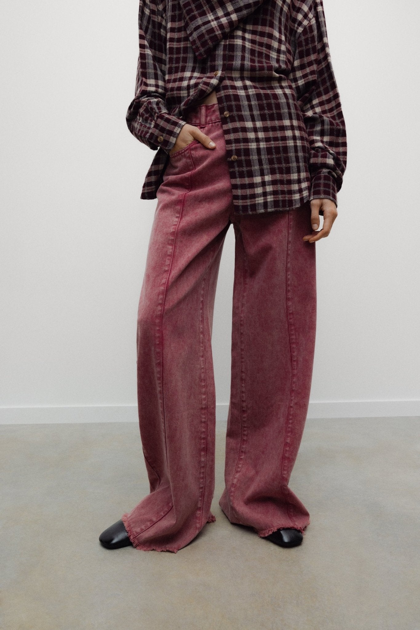 TNS Denim Damen-Hose mit weitem Bein, Rumba-Rot