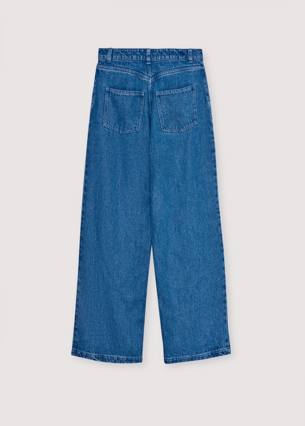 Diese Jeanshose mit geradem Bein ist einer unserer Bestseller und besteht aus 100 % Tencel für ein weiches, leichtes Tragegefühl.